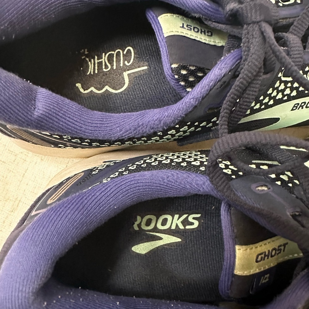 Brooks Women's Sneakers - Black and Blue ππ - Picture 8 of 10
